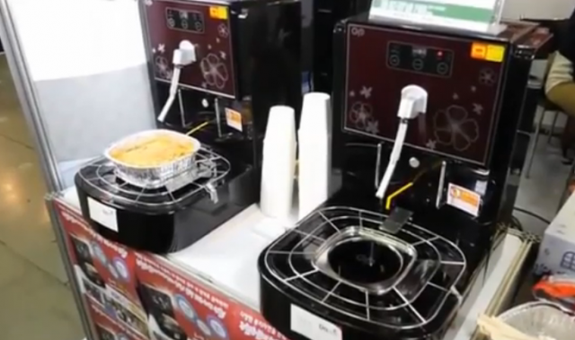 この発想はなかったwww 韓国のインスタントラーメン用自動調理機が斬新すぎるwww