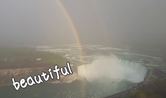 コレは神々しい。ナイヤガラの滝に巨大円の虹が現れた！！！