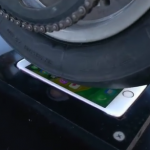 iPhone6sすごい。ディスプレイ上でバイクのバーンアウト発熱性テストを行った結果