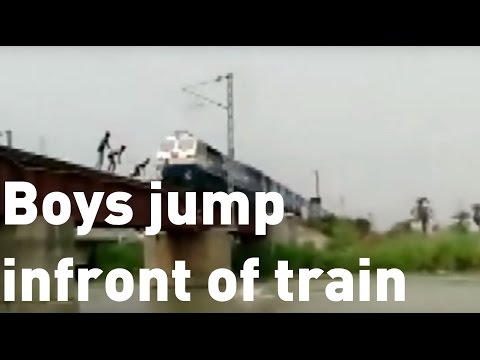 インドの子供はPokémon GOでは遊ばず、こんな事やってる